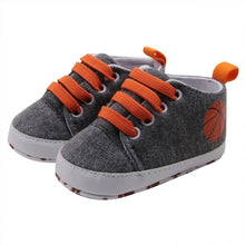 Load image into Gallery viewer, Baby Boy Shoes New Classic Canvas Newborn Baby shoes