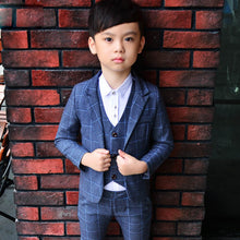 Load image into Gallery viewer, ActhInK 2019 New 3PCS Kids Plaid Wedding Blazer Suit Brand Flower Boys Formal Tuxedos School Suit Kids Spring Clothing Set, C298