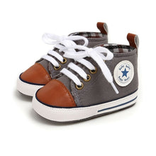 Load image into Gallery viewer, Baby Boy Shoes New Classic Canvas Newborn Baby shoes